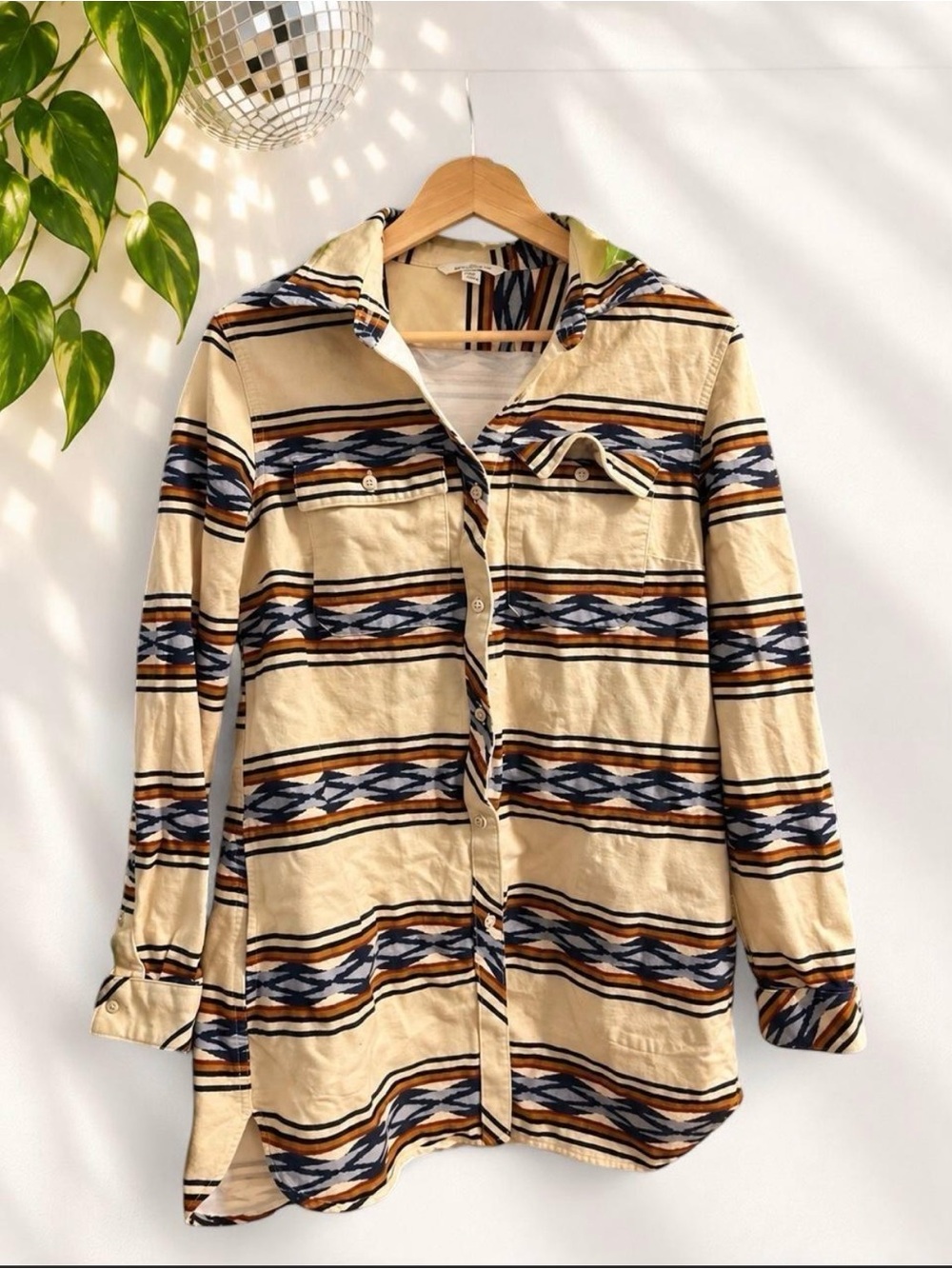 L.L Bean Beige blue brown Aztec style Striped Hooded Button-Up Shirt